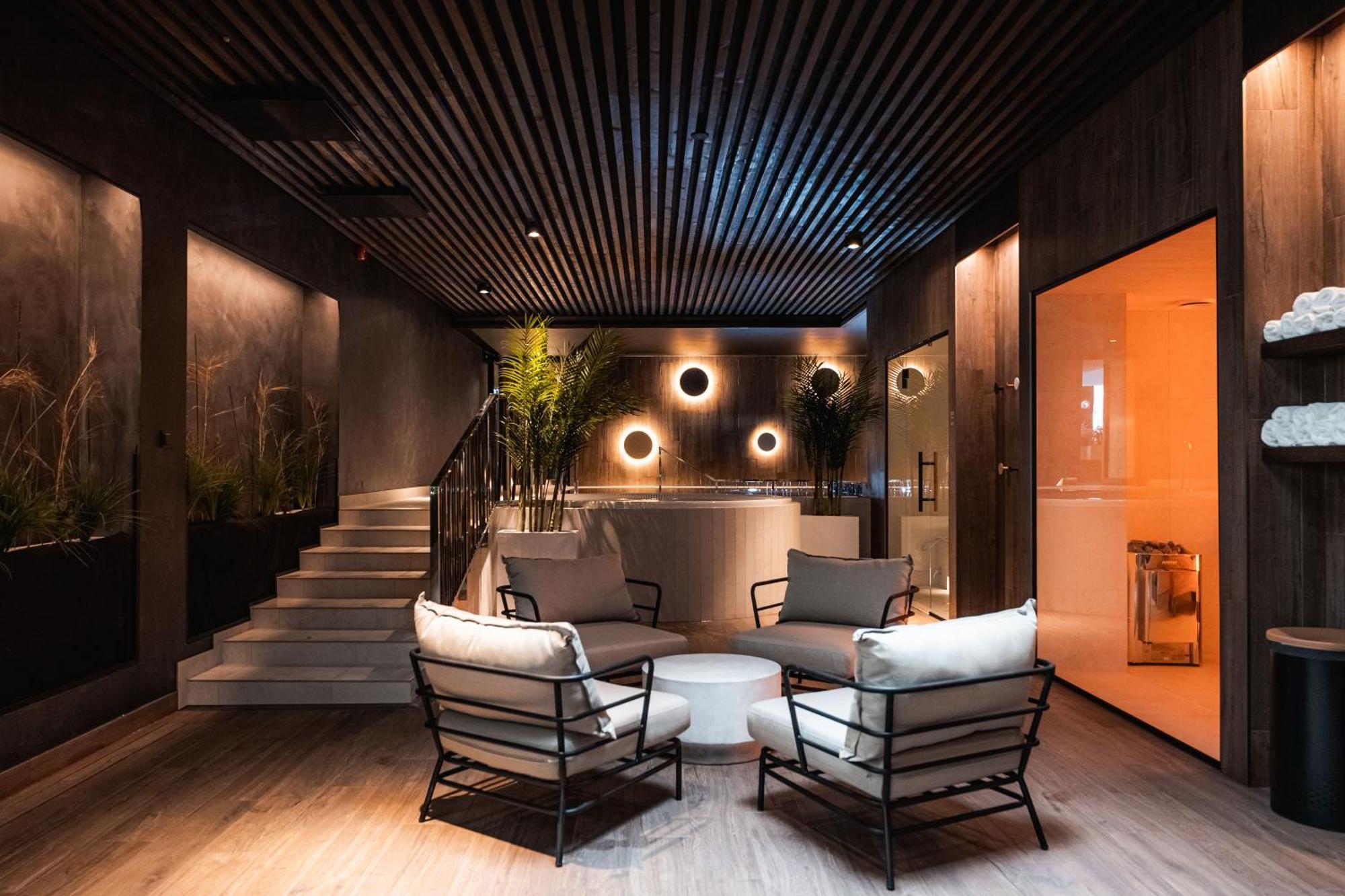 Oe Seaside Suites & Spa Kuressaare Esterno foto