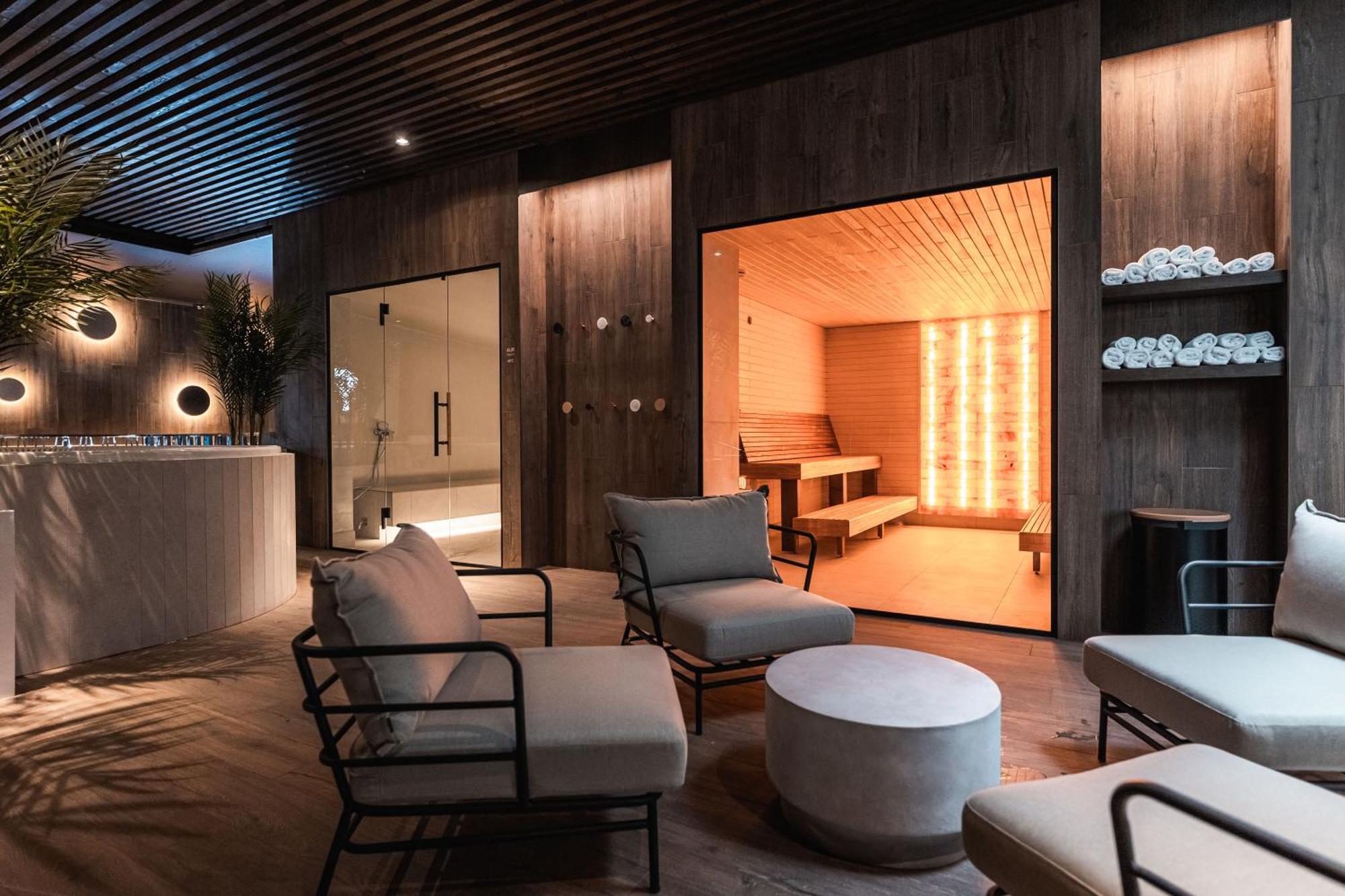 Oe Seaside Suites & Spa Kuressaare Esterno foto