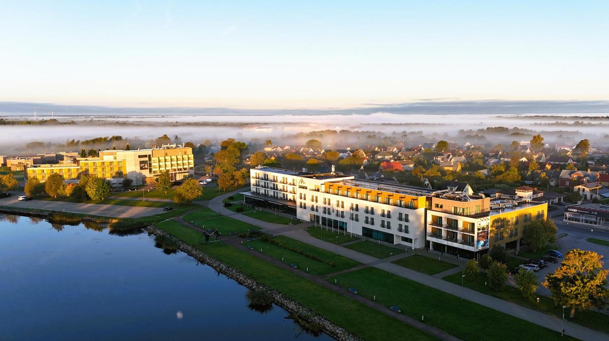 Oe Seaside Suites & Spa Kuressaare Esterno foto