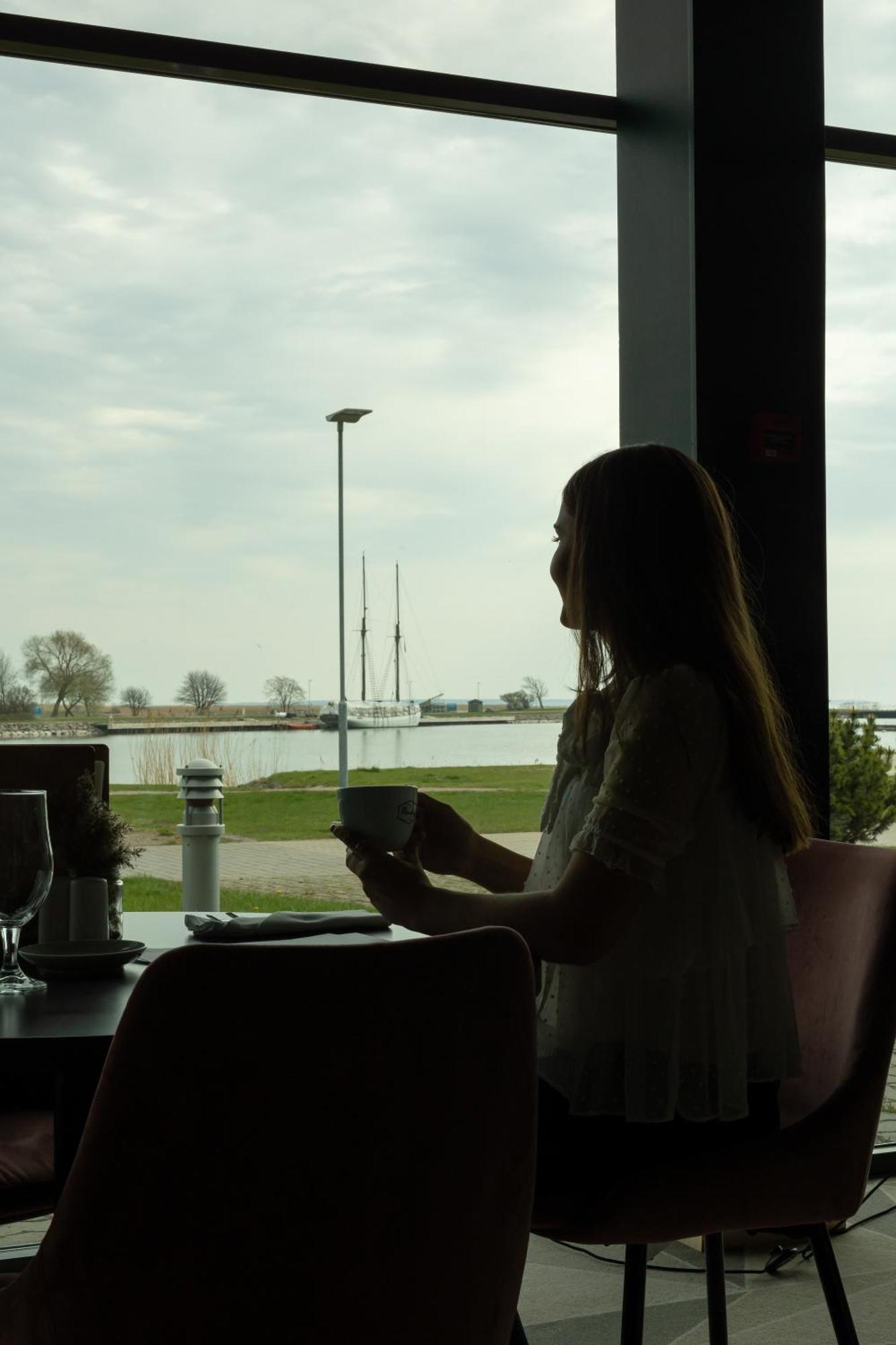 Oe Seaside Suites & Spa Kuressaare Esterno foto