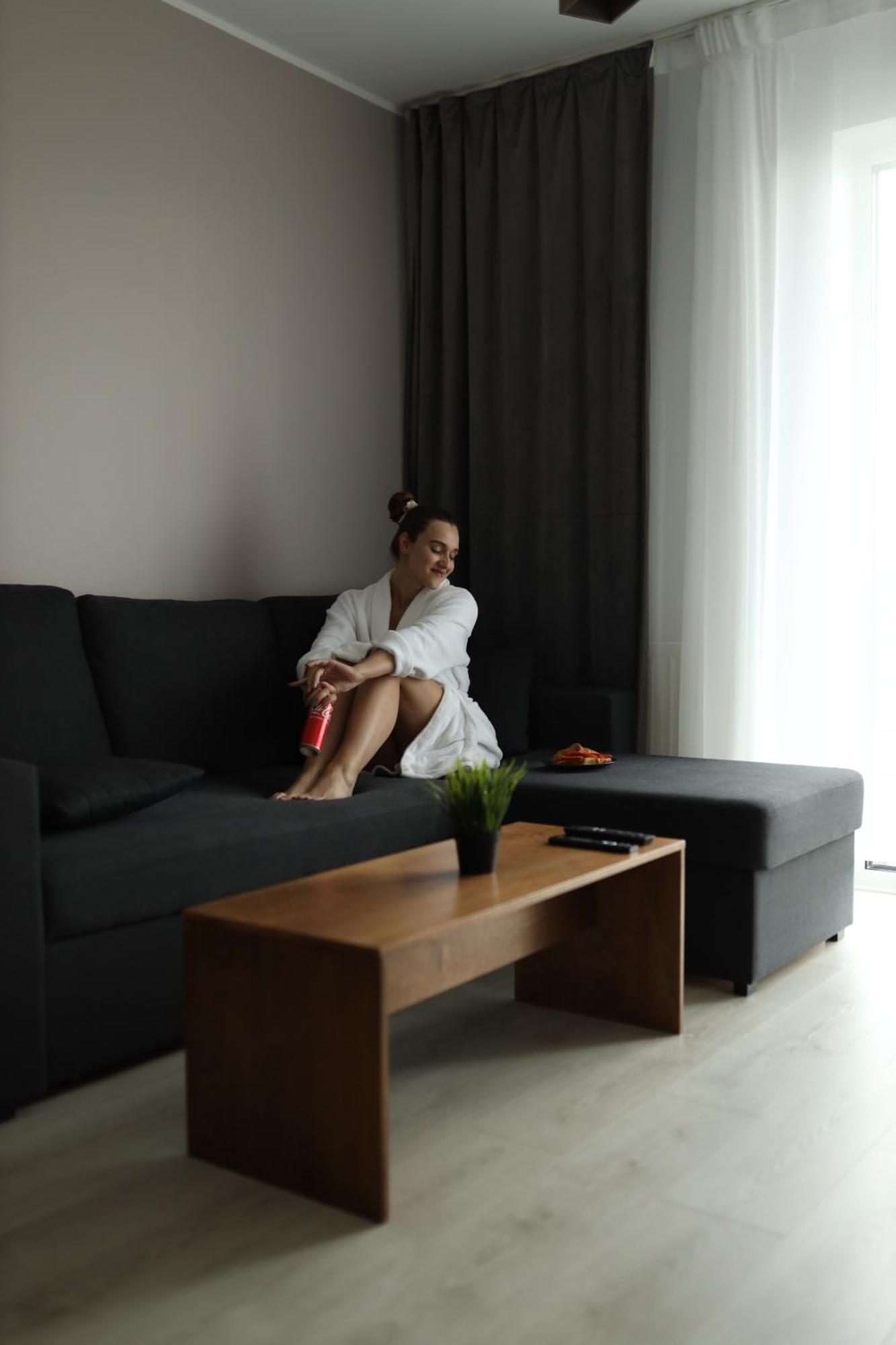 Oe Seaside Suites & Spa Kuressaare Esterno foto