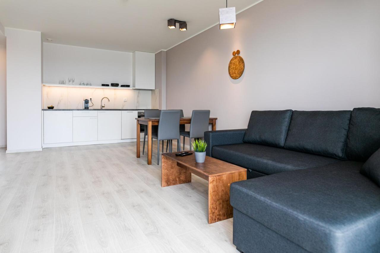 Oe Seaside Suites & Spa Kuressaare Esterno foto